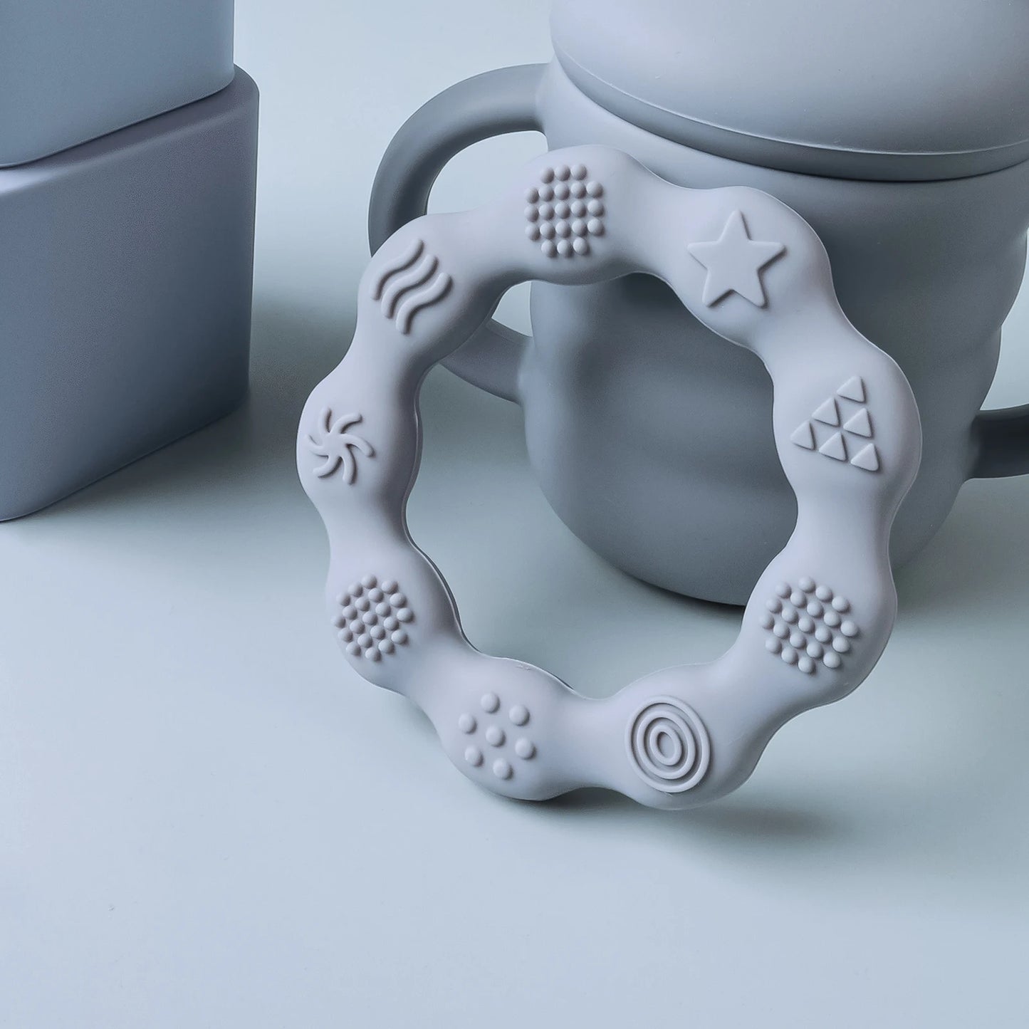 TYRY.HU 1Pcs Baby Silicone Teething Ring Soft Silicone Teether Newborn Baby Accessories Cartoon Silicone Teething Toys